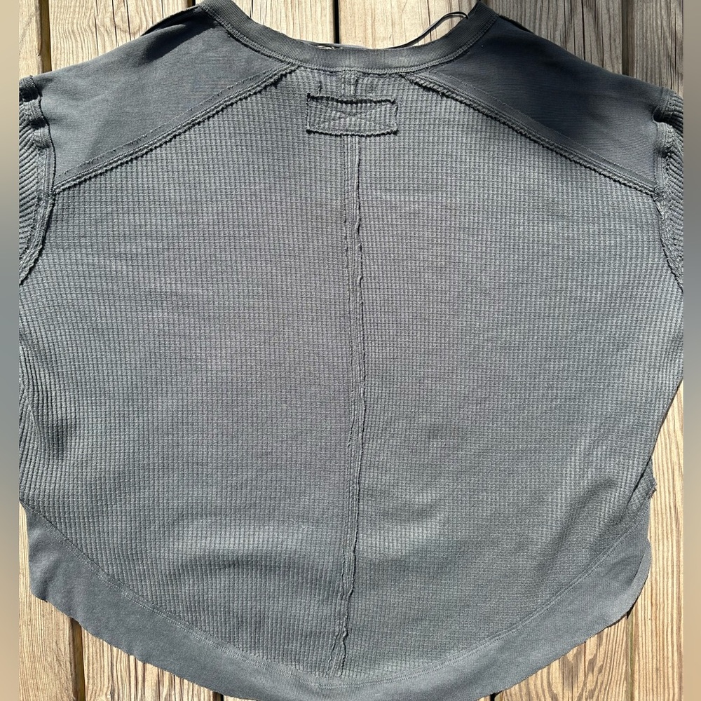 Free People long sleeve waffle knit shirt with elbow pads - Picture 6 of 7